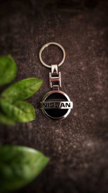 Nissan kulcstartó